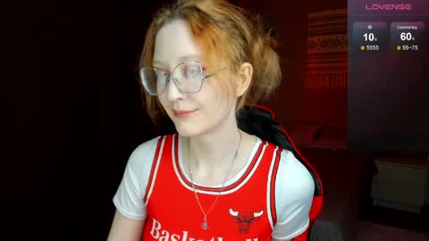 lunaterry online show from June 2, 2026, 7:54 am