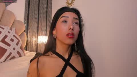 Snapshot of lunavelour_ chatting on April 16, 2026, 10:05 am Luna online show from April 16, 2026, 10:05 am
