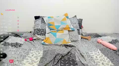 lunna_noir online show from July 11, 2026, 2:36 am