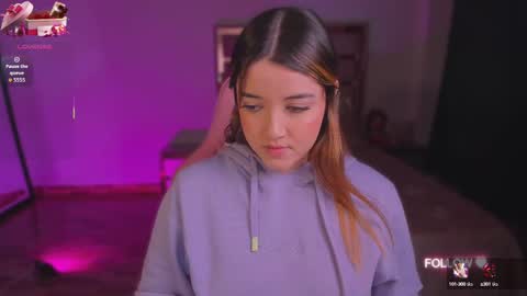 LUNA ROSE online show from October 9, 2025, 4:32 am