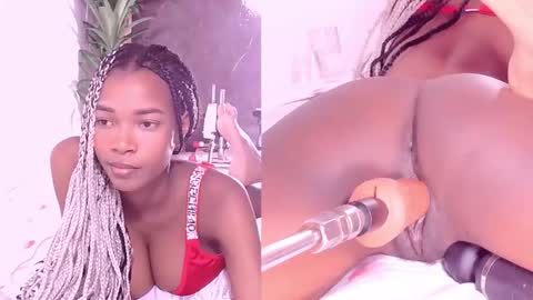 Snapshot of lunna_thomson chatting on October 27, 2025, 2:43 pm lunna online show from October 27, 2025, 2:43 pm