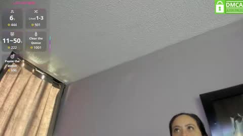 Snapshot of lunnanova chatting on September 21, 2025, 7:04 pm LunnaNova online show from September 21, 2025, 7:04 pm