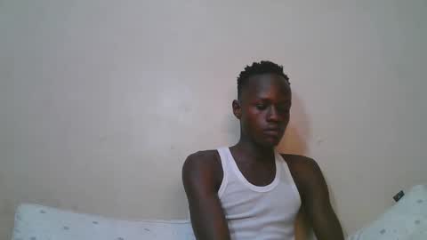 luoislove online show from April 4, 2026, 6:27 pm