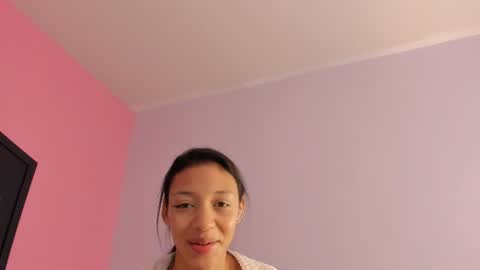 Snapshot of lupeebony chatting on June 18, 2026, 7:40 pm lupe online show from June 18, 2026, 7:40 pm