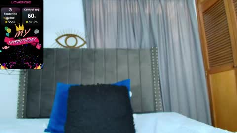 Snapshot of lupita_hot3xx chatting on April 13, 2026, 2:22 pm Lupita online show from April 13, 2026, 2:22 pm