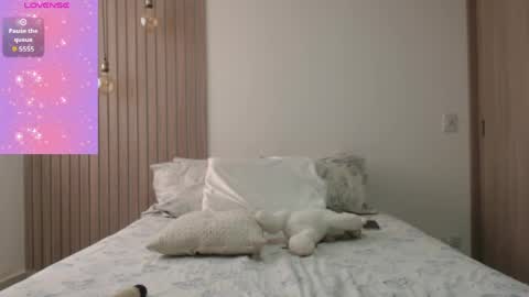 Snapshot of lupita_hot3xx chatting on April 15, 2026, 3:30 pm Lupita online show from April 15, 2026, 3:30 pm