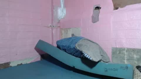 Snapshot of luringnatasha chatting on November 25, 2025, 10:43 pm you can call me NattyNatty Linssen online show from November 25, 2025, 10:43 pm