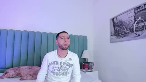 Lushian And Luna online show from February 4, 2026, 2:23 pm