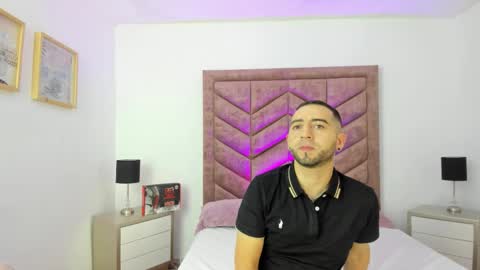 Lushian And Luna online show from March 23, 2026, 4:44 pm