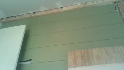 Snapshot of lushuslucy chatting on February 24, 2025, 10:36 pm Kikithebaee online show from February 24, 2025, 10:36 pm