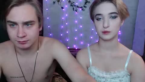 Snapshot of lust444money chatting on October 31, 2025, 6:42 pm lust444money online show from October 31, 2025, 6:42 pm