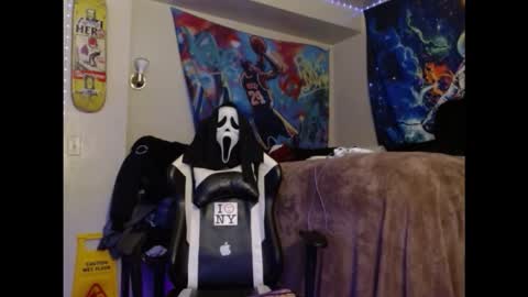 LUST online show from March 20, 2026, 6:18 am