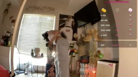 LOLA online show from July 3, 2026, 8:26 pm
