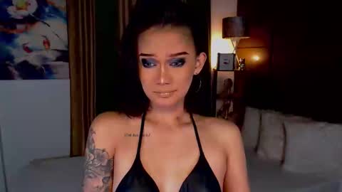 AdriannaFowks online show from February 12, 2025, 2:45 am