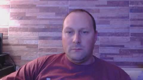 lustonfan online show from April 29, 2026, 2:26 am
