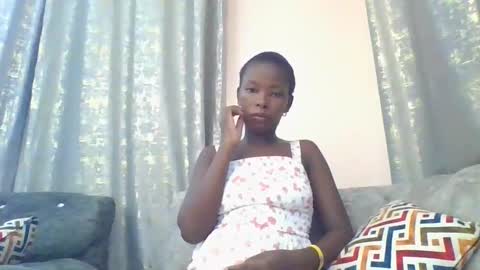 Snapshot of lustrousnerd chatting on December 27, 2024, 2:47 am Noreh online show from December 27, 2024, 2:47 am