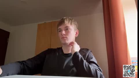 Snapshot of lustviper chatting on October 16, 2025, 8:59 am Nik online show from October 16, 2025, 8:59 am