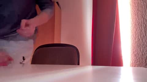 Snapshot of lustviper chatting on October 21, 2025, 10:05 am Nik online show from October 21, 2025, 10:05 am