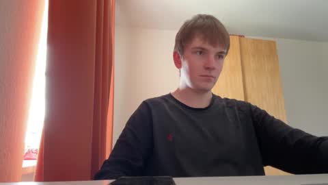 Snapshot of lustviper chatting on November 5, 2025, 11:43 am Nik online show from November 5, 2025, 11:43 am