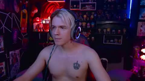 Snapshot of lustymatt chatting on October 1, 2025, 3:01 am lustymatt online show from October 1, 2025, 3:01 am