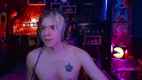 Snapshot of lustymatt chatting on November 4, 2025, 2:32 am lustymatt online show from November 4, 2025, 2:32 am