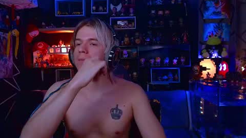 Snapshot of lustymatt chatting on December 14, 2025, 2:39 am lustymatt online show from December 14, 2025, 2:39 am