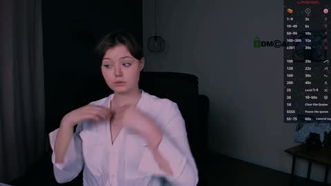 lusy_puff online show from February 7, 2025, 5:20 am