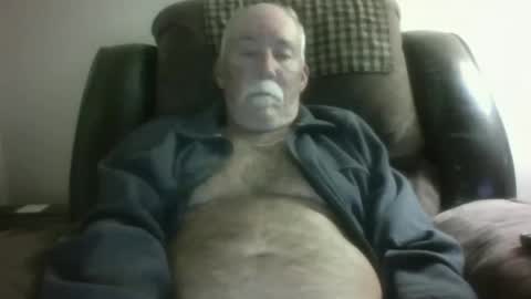 luv269er online show from December 20, 2025, 7:37 am