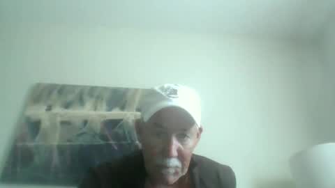Snapshot of luv269er chatting on June 13, 2026, 4:16 pm luv269er online show from June 13, 2026, 4:16 pm