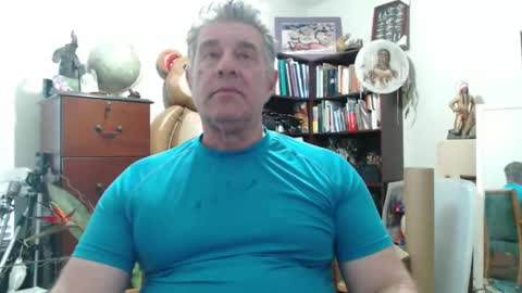 Snapshot of luv2bnakedallthetime chatting on December 23, 2024, 8:57 pm Tony online show from December 23, 2024, 8:57 pm