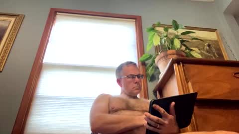 Snapshot of luv2bwatched1966 chatting on November 9, 2025, 9:24 pm luv2bwatched1966 online show from November 9, 2025, 9:24 pm