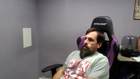 Snapshot of luv2likslit611455 chatting on October 29, 2025, 8:16 am Luv2likslit online show from October 29, 2025, 8:16 am