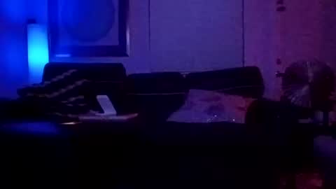 Snapshot of luv2toknstrok chatting on October 11, 2025, 6:34 am Luv2tokNstrok online show from October 11, 2025, 6:34 am