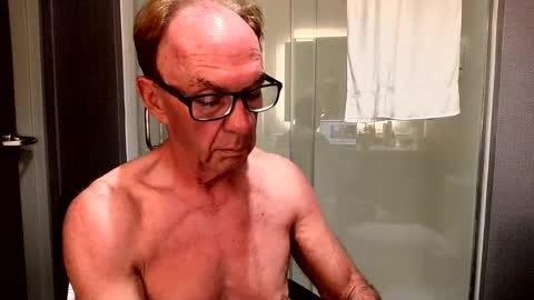 luv_missle online show from June 20, 2026, 12:58 am