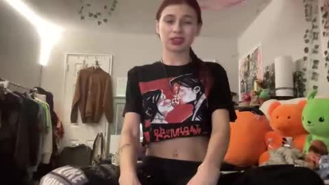 luvkoko online show from December 5, 2025, 6:55 am