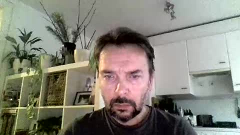 Snapshot of luvly chatting on January 16, 2025, 2:08 pm Luvly online show from January 16, 2025, 2:08 pm