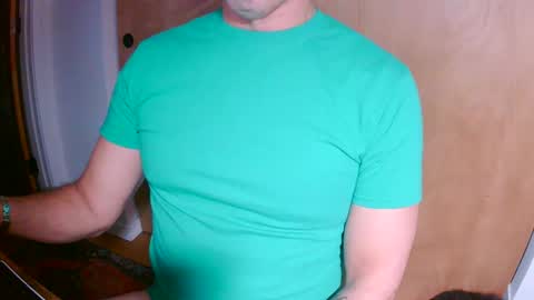 Snapshot of luvzjerkingoff chatting on January 10, 2025, 2:02 pm luvzjerkingoff online show from January 10, 2025, 2:02 pm