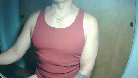 Snapshot of luvzjerkingoff chatting on January 28, 2025, 3:25 pm luvzjerkingoff online show from January 28, 2025, 3:25 pm