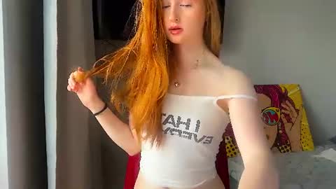 lux_angel online show from July 18, 2026, 1:10 am