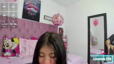 Snapshot of lux_wish chatting on July 28, 2026, 1:10 pm lux_wish online show from July 28, 2026, 1:10 pm