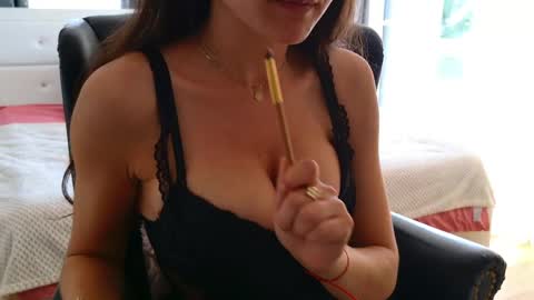 KarolinaAlpha online show from April 25, 2026, 7:00 am