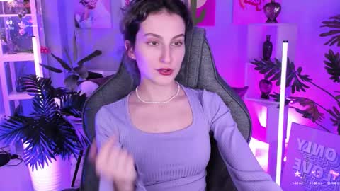 Snapshot of luxrayi chatting on September 27, 2025, 6:13 pm Ray online show from September 27, 2025, 6:13 pm