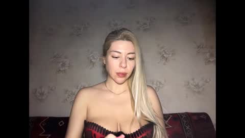 LuxSonyaStar online show from March 9, 2026, 12:53 pm