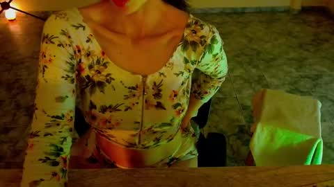 Snapshot of luxurydivine chatting on March 2, 2026, 1:19 am Liss online show from March 2, 2026, 1:19 am