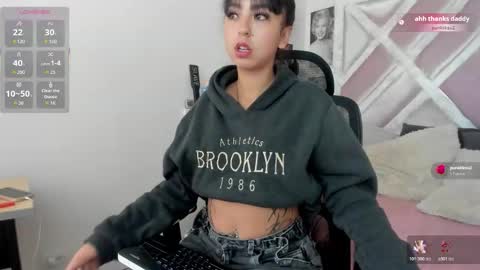 Lux online show from March 9, 2026, 2:32 pm