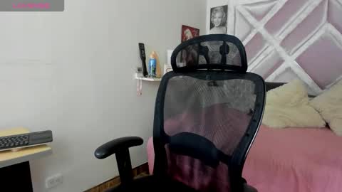 Lux online show from March 11, 2026, 12:55 pm