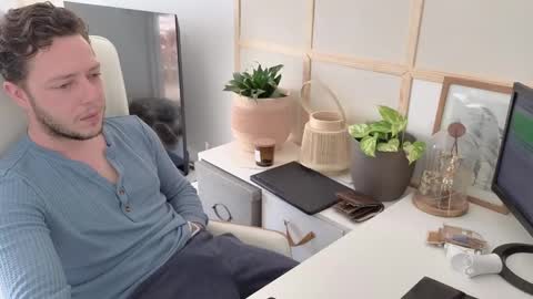 luxymax online show from January 30, 2025, 10:08 am