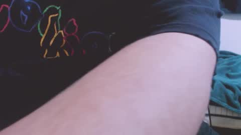 Snapshot of lvcifer_ chatting on November 25, 2025, 7:03 pm ayoo online show from November 25, 2025, 7:03 pm