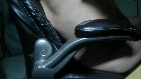 Snapshot of lvrimmer chatting on September 19, 2025, 12:17 pm lvrimmer online show from September 19, 2025, 12:17 pm