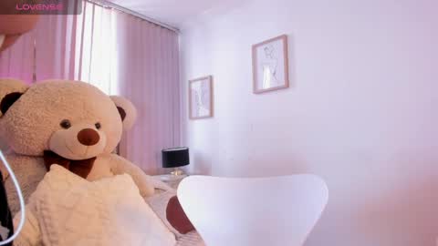 lya_brown online show from March 31, 2026, 1:22 pm